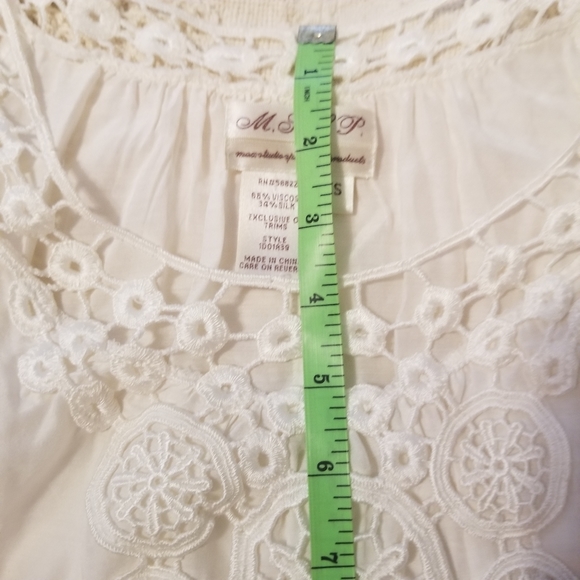 NEW Max Studio White Silk Top - Picture 5 of 6